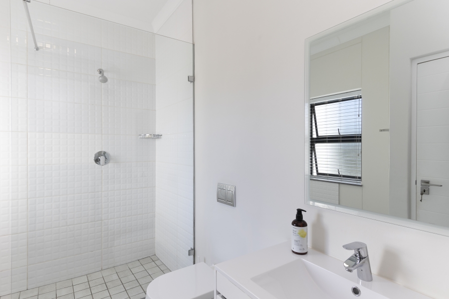 3 Bedroom Property for Sale in Paardevlei Western Cape